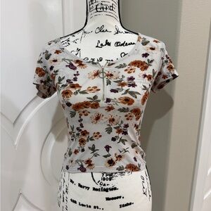 Floral zipper-Front Women's Top